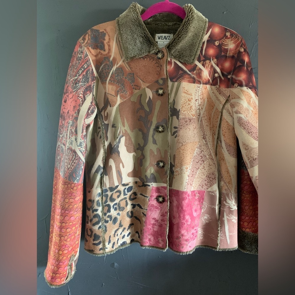 Fun Festive Jacket for the holidays !! Weavz brand - faux fur lined size M